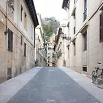 شقة Bell Tower Old Town With Ac *