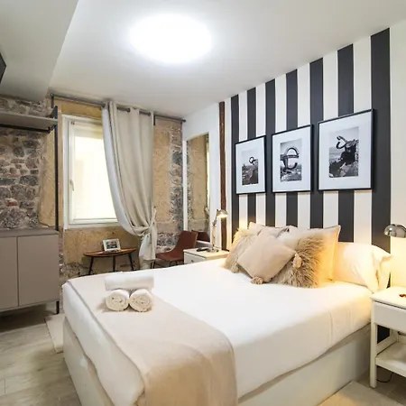 Apartament Bell Tower Old Town With Ac