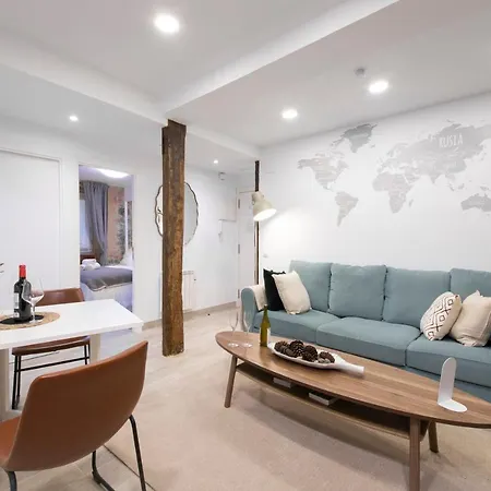 Bell Tower Old Town With Ac Апартаменты *