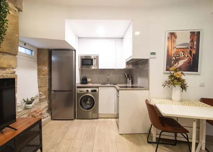 Bell Tower Old Town With Ac Apartamento *